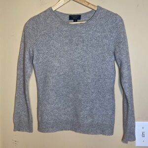 Cashmere Luxury scoop neck sweater grey